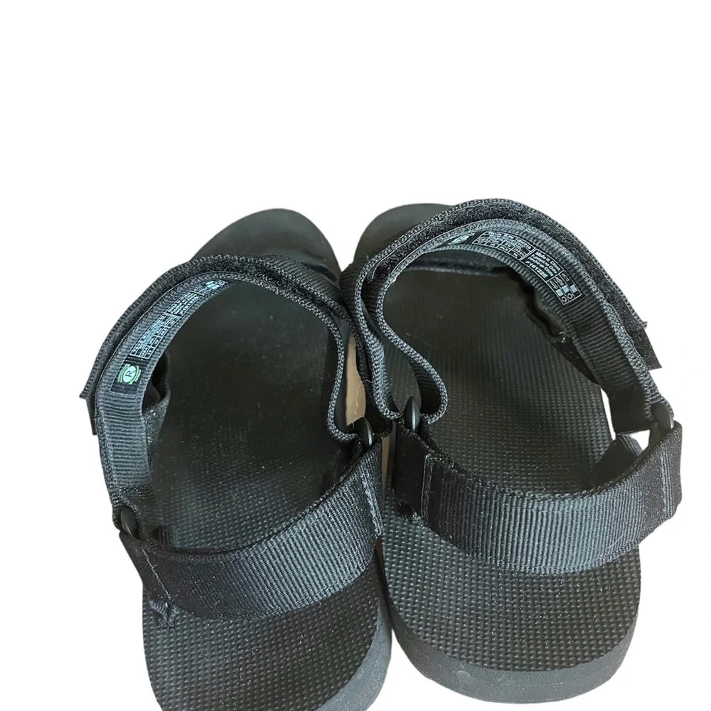 Teva black men’s